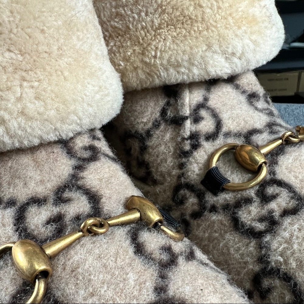 🍨GUCCI FRÍA HORSEBIT ANKLE BOOT🍨 - Picture 9 of 12